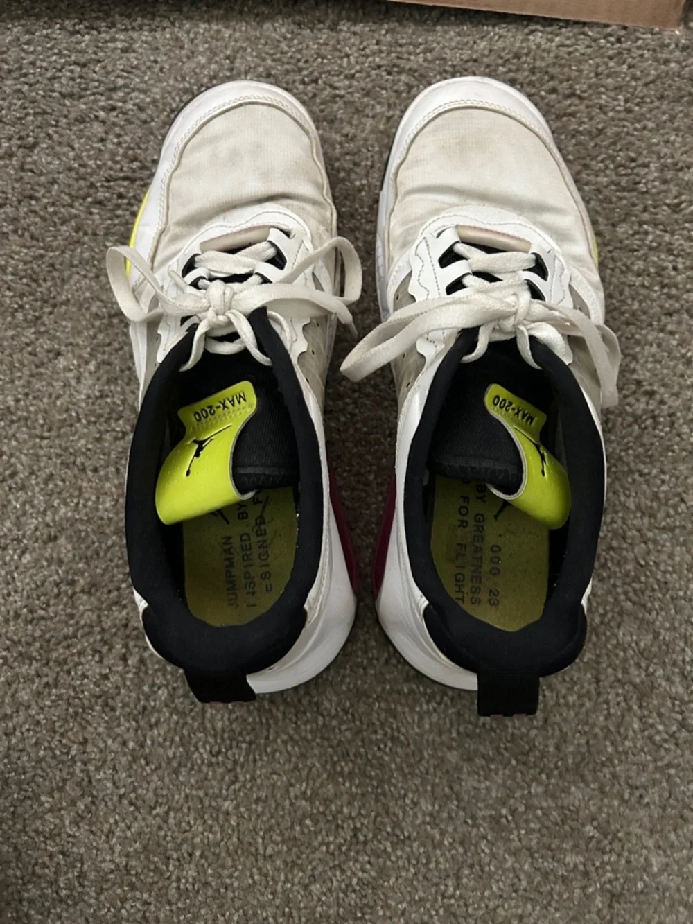 Nike Air Max 200 Jordan Sneakers